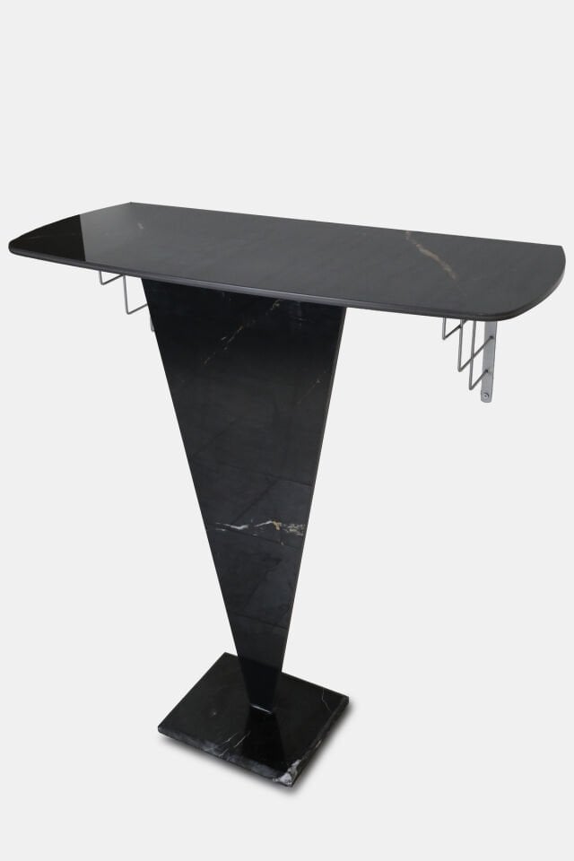 Siyah Porselen Dresuar