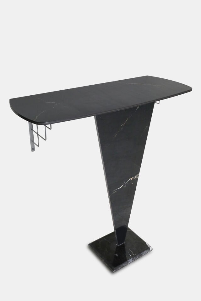 Siyah Porselen Dresuar